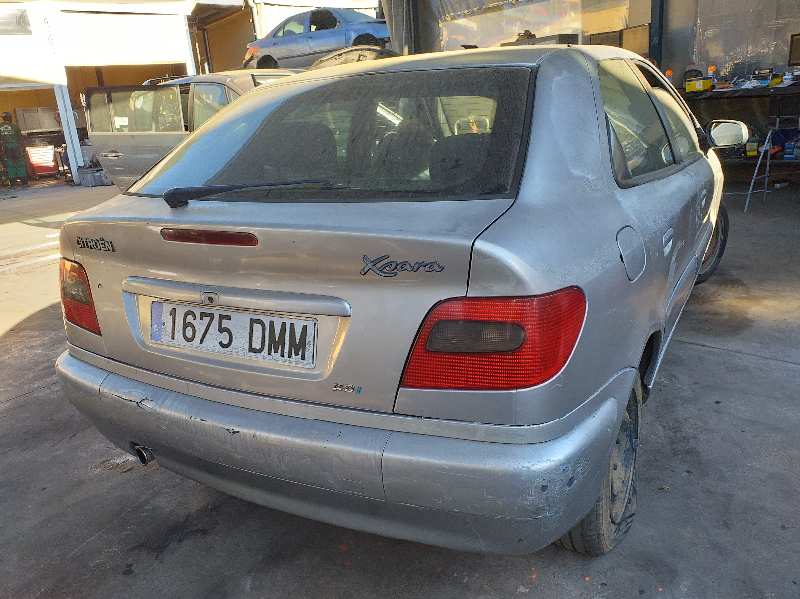 CITROËN Xsara 1 generation (1997-2004) Üzemanyag-befecskendező LCR6736001 20194886