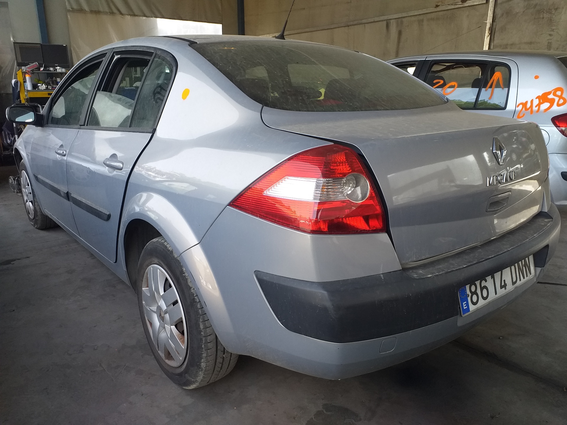 RENAULT Megane 2 generation (2002-2012) Другие кузовные детали 8200171080 18717223