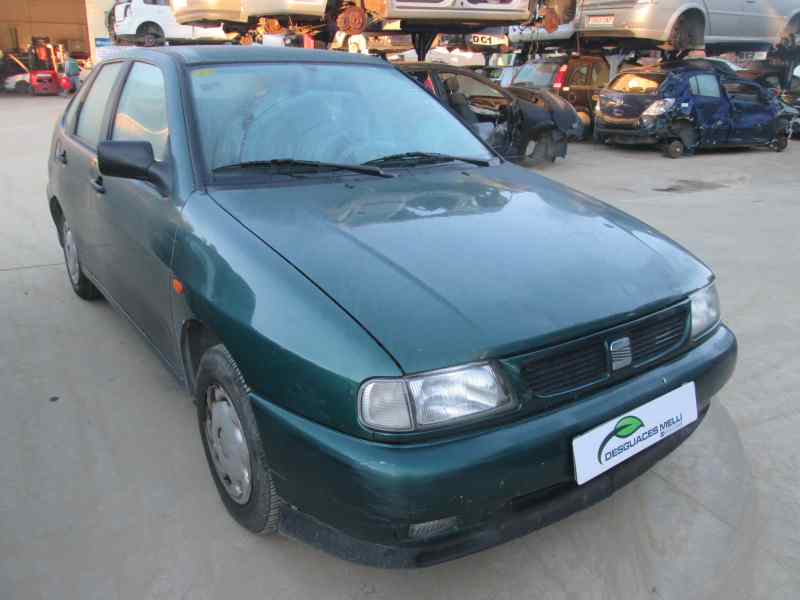 SEAT Cordoba 1 generation (1993-2003) Передний левый указатель поворота 6K0953049 24121684