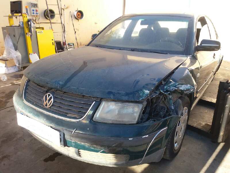 VOLKSWAGEN Passat B5 (1996-2005) Насос гидроусилителя 8D0145156L 20174656