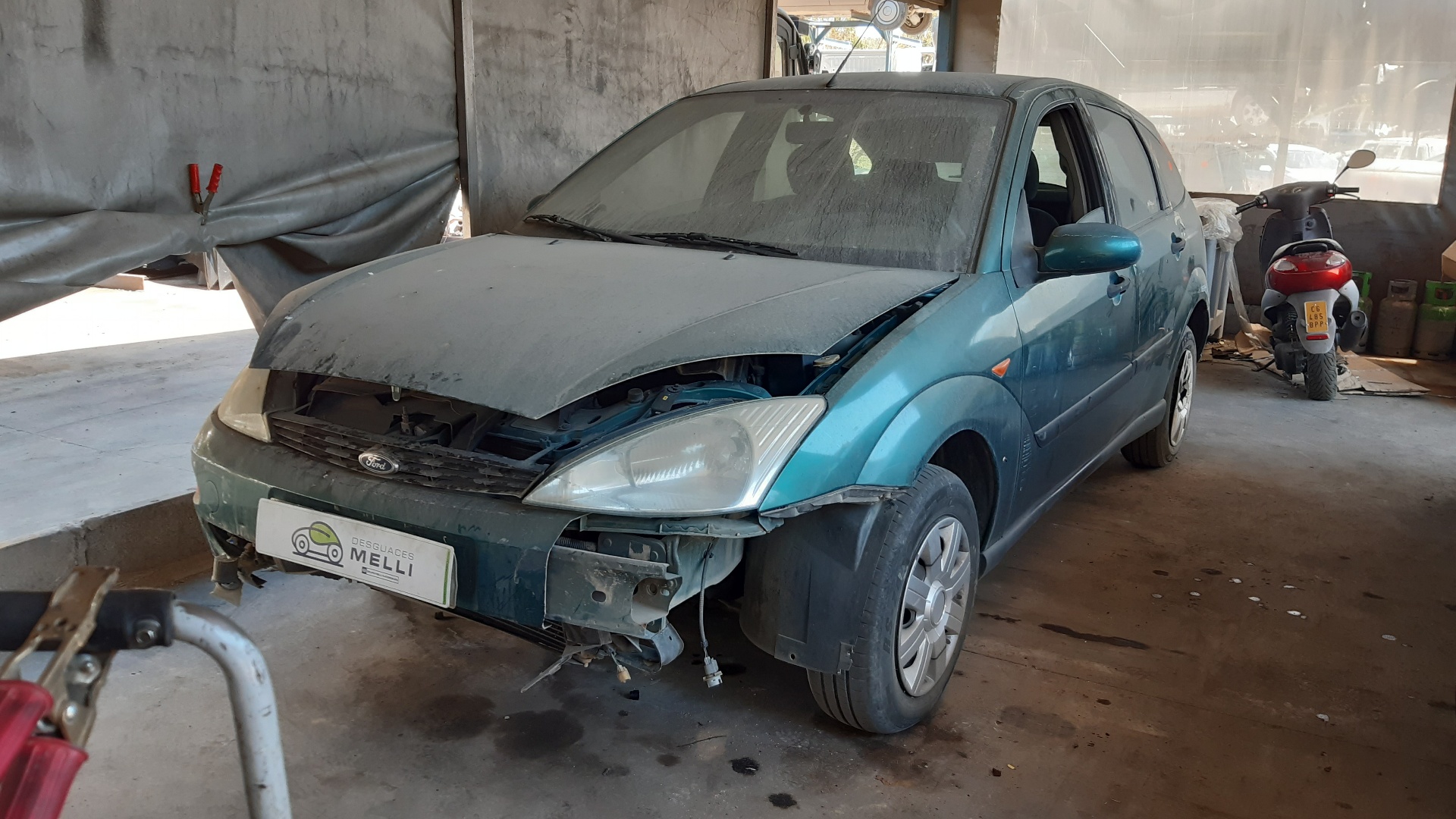 FORD Focus 1 generation (1998-2010) Решетка радиатора 98AB8200AL 24130474