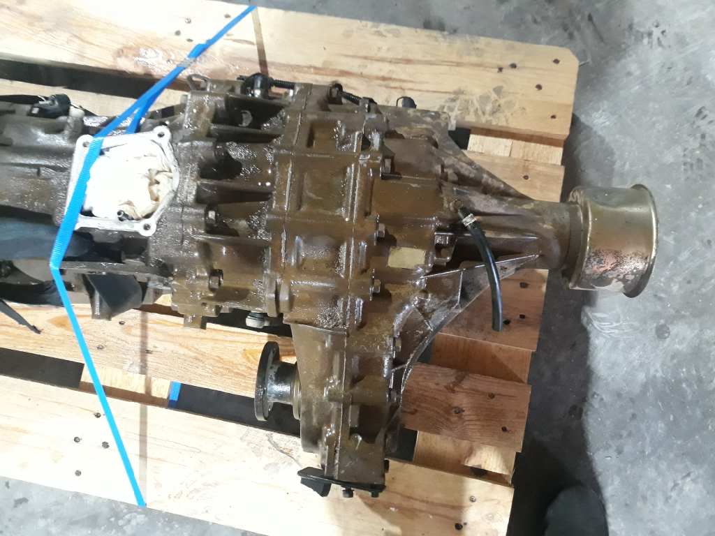 NISSAN Коробка передач TD25TI 18781176