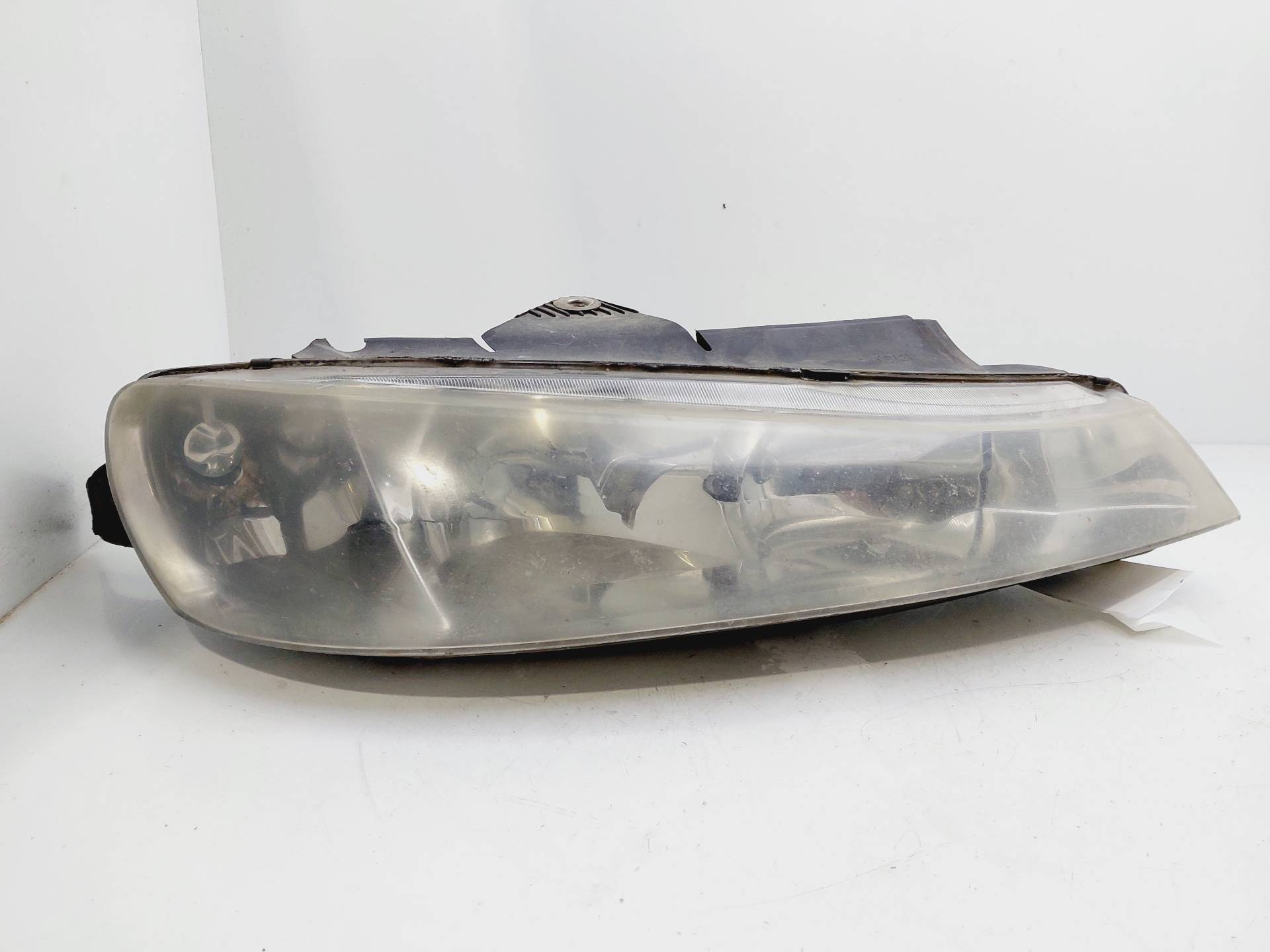 CHEVROLET 406 1 generation (1995-2004) Front Right Headlight 9630423177 25435146