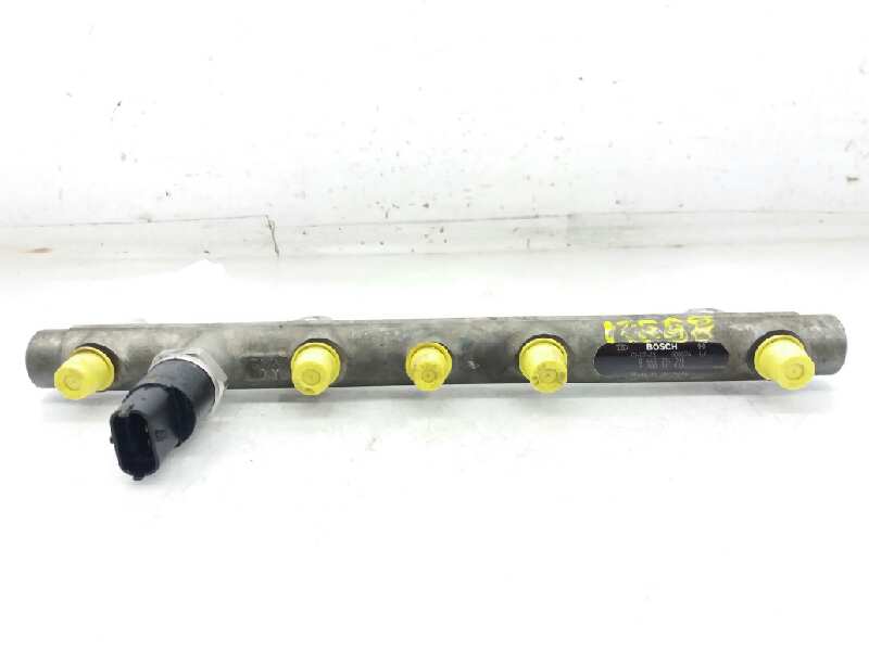 DAEWOO Korando KJ (1999-2001) Fuel Rail 7700111013 24883402