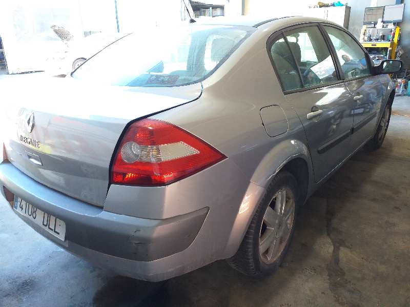 RENAULT Megane 2 generation (2002-2012) Бампер передний 620226236R 22042866