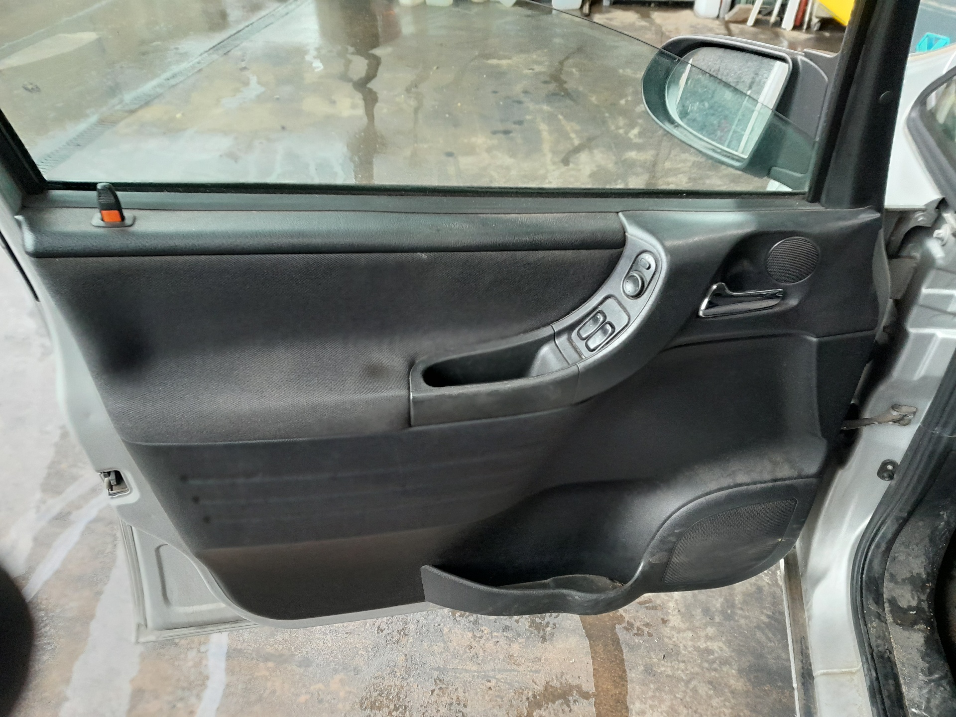 OPEL Corsa B (1993-2000) Priekšējais bamperis 9119200 23012768