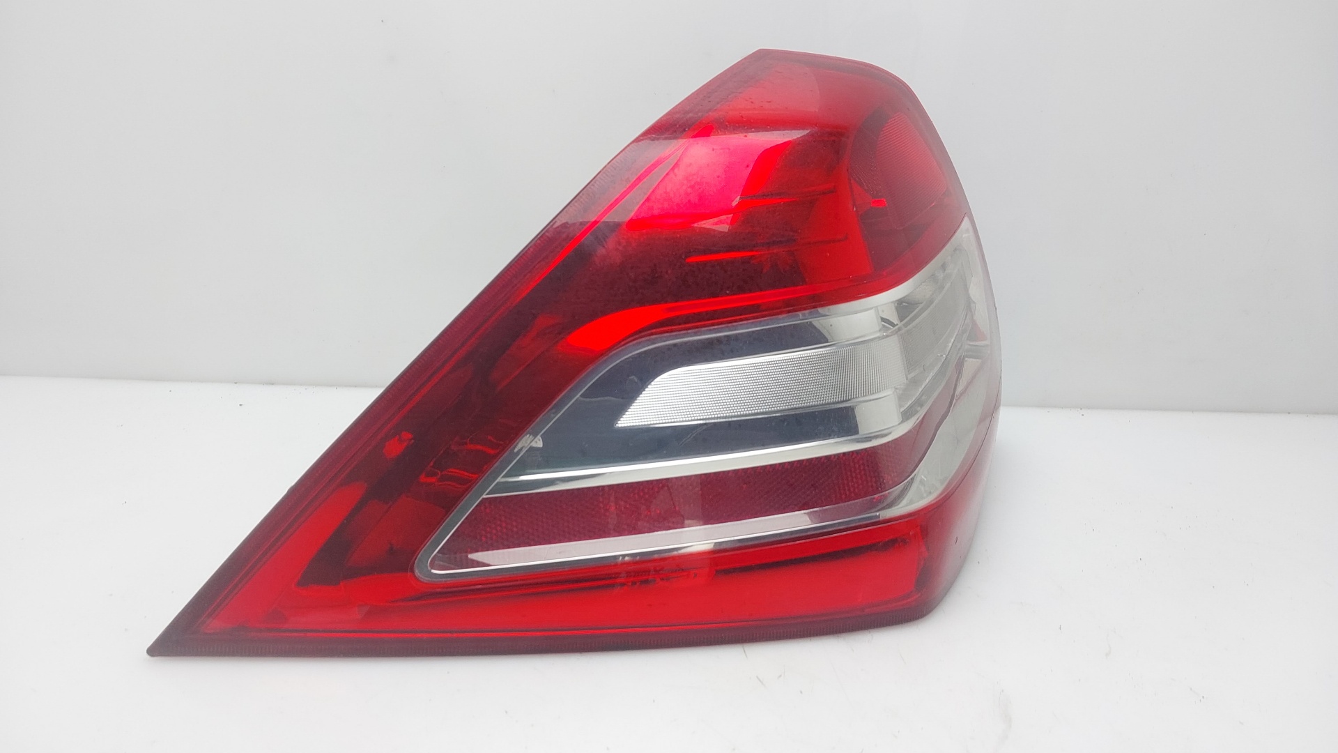 CHEVROLET 4 generation (2012-2019) Rear Left Taillight 8200417345 25679677