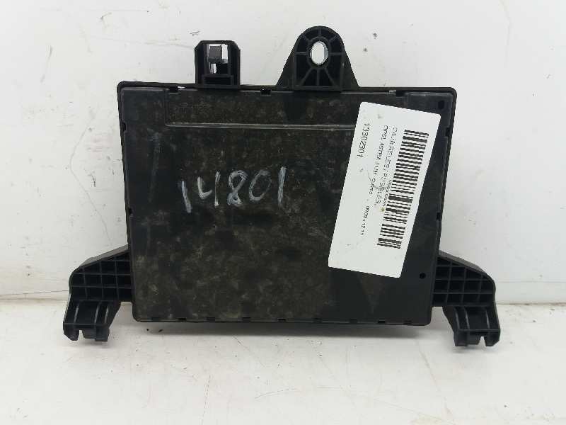 OPEL Astra J (2009-2020) Fuse Box 13302301 20180527