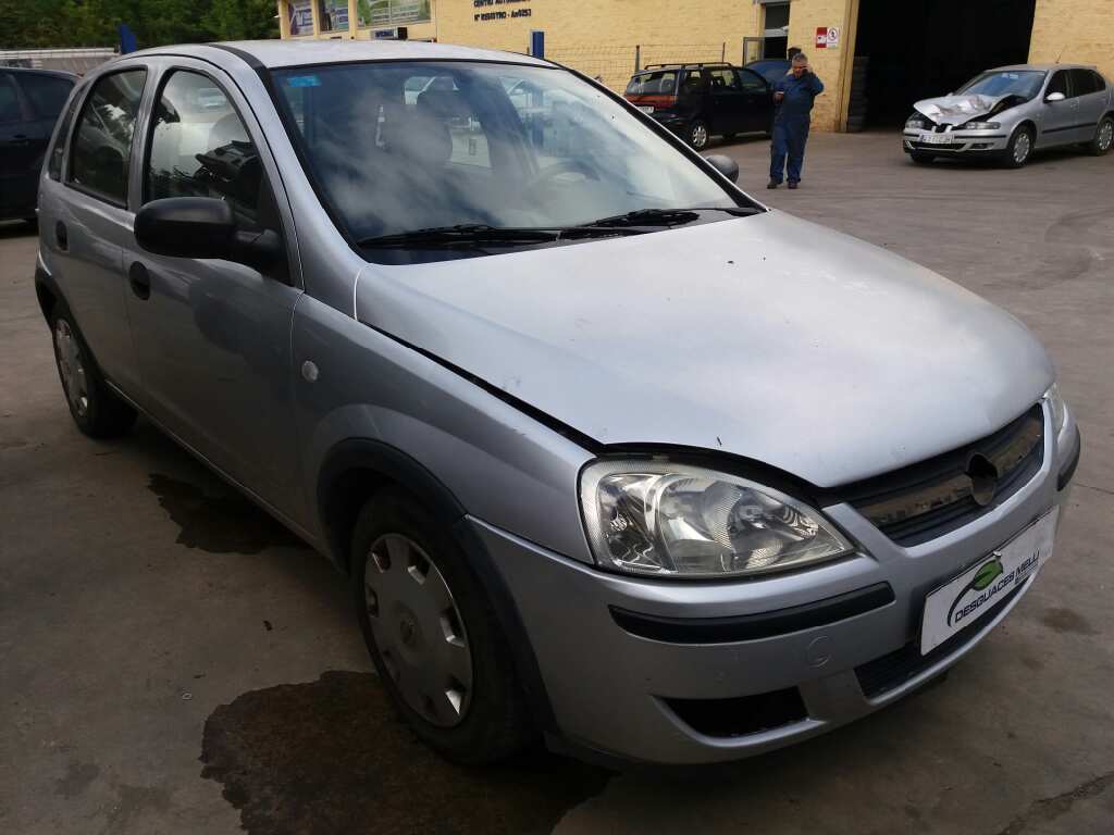 OPEL Corsa C (2000-2006) Kondicionieriaus siurblys (kompresorius) 13106850 20169719