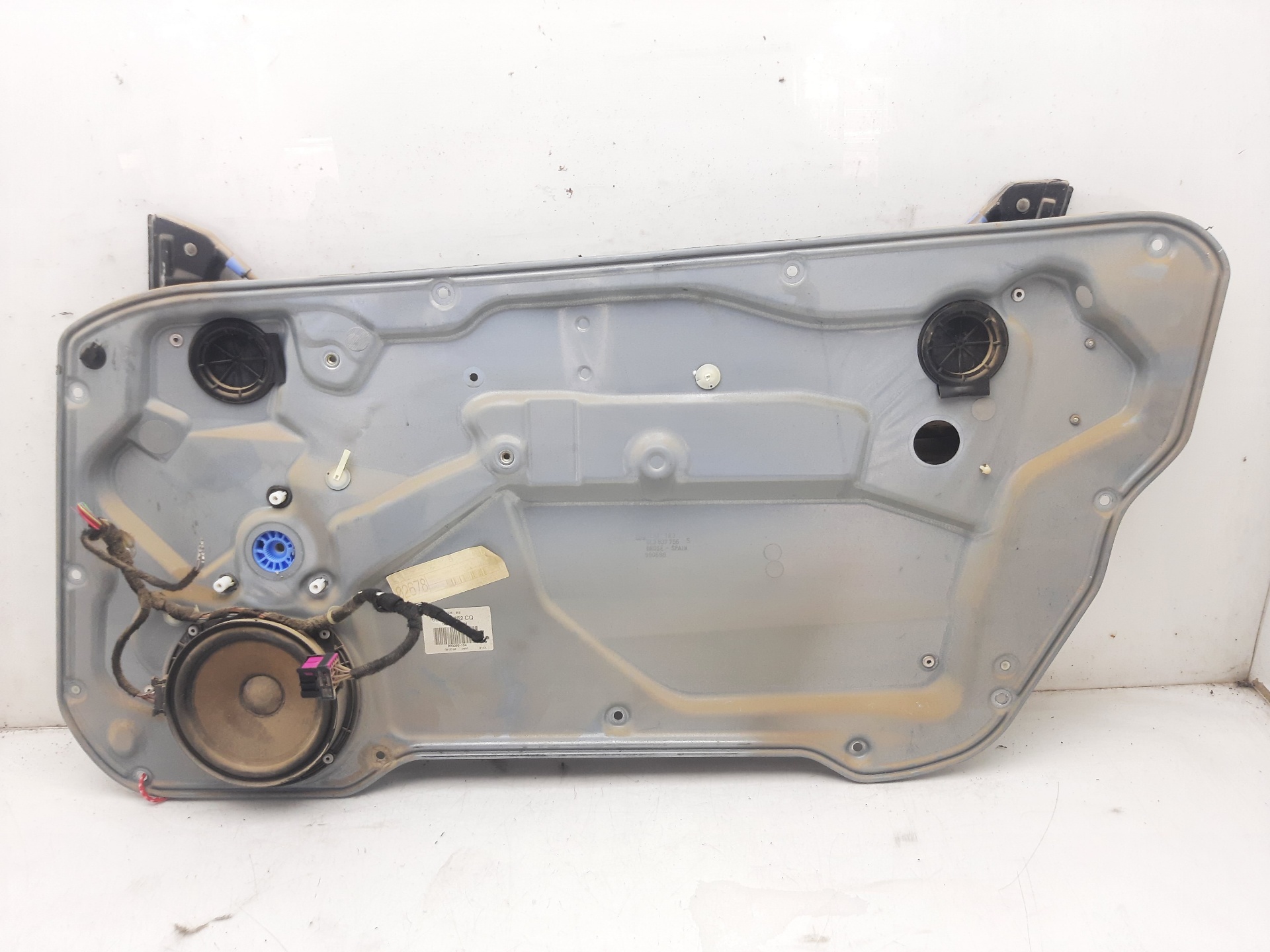 SEAT Ibiza 3 generation (2002-2008) Lève-vitre de porte avant droite 6L3837756 25284978