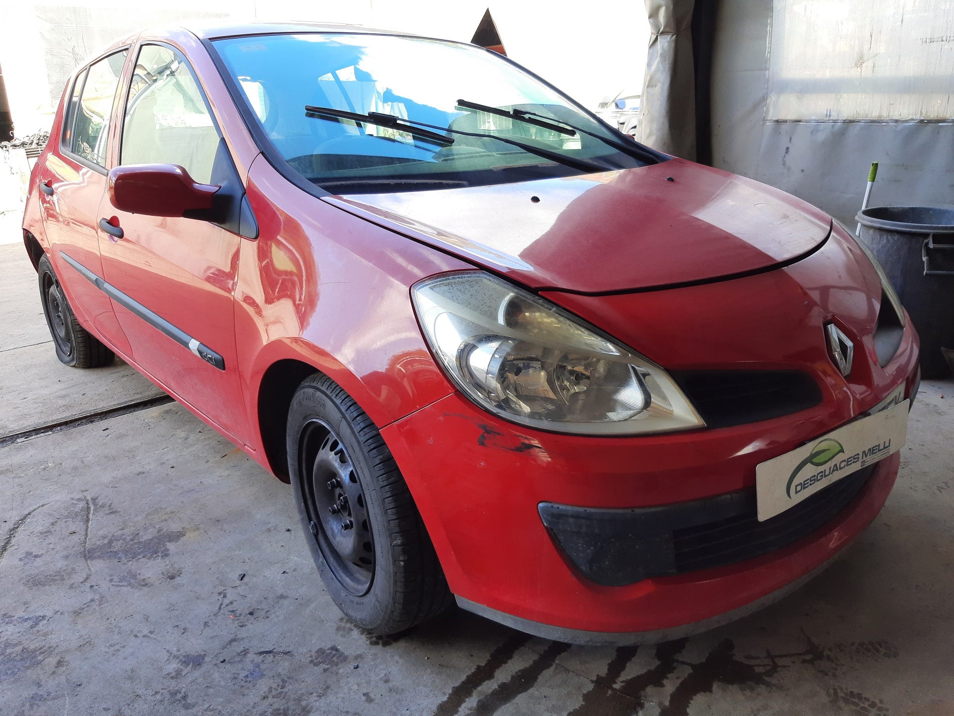 RENAULT Clio 3 generation (2005-2012) Forreste højre støddæmper 8200676026 22320179