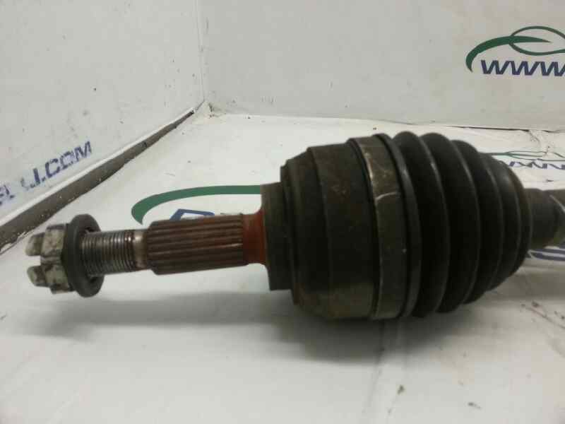 RENAULT Modus 1 generation (2004-2012) Priekinis dešinys pusašis 8200261841 20166641