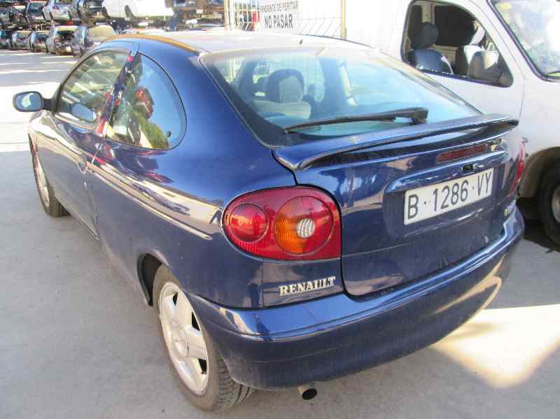 RENAULT Megane 1 generation (1995-2003) Främre höger dörrfönsterbrytare 9204M 26785930