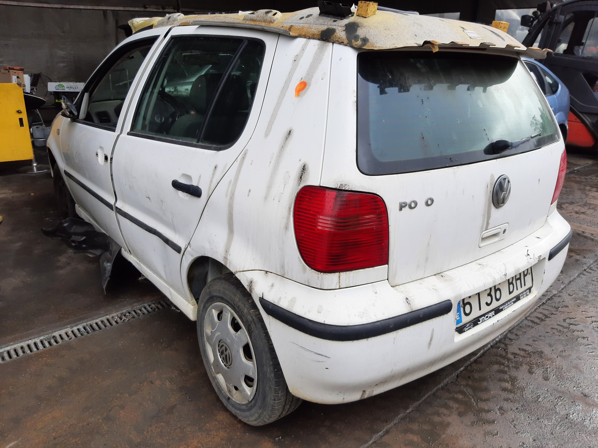 VOLKSWAGEN Polo 3 generation (1994-2002) Gasshus 030133062C 18739526