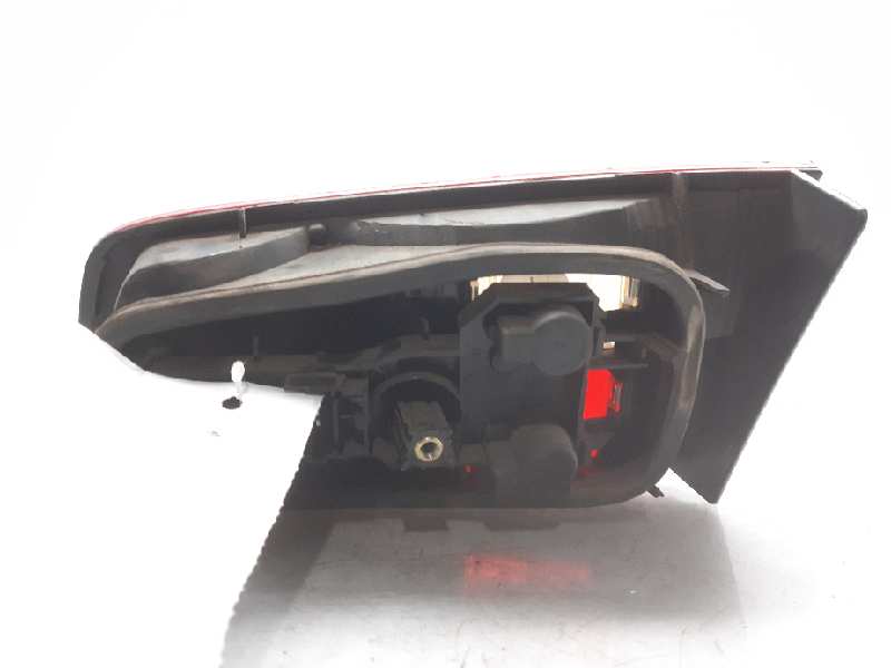 RENAULT Rear Left Taillight 8200002475 24127353