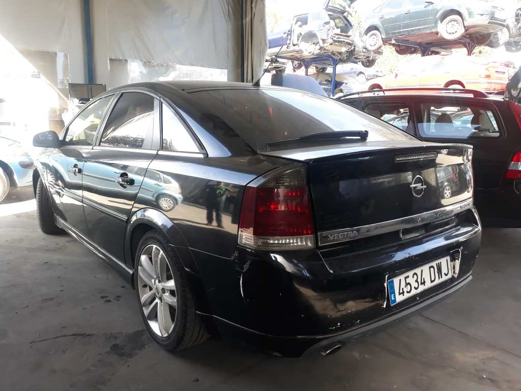 OPEL Vectra C (2002-2005) Andre indvendige dele 13208184 18421505