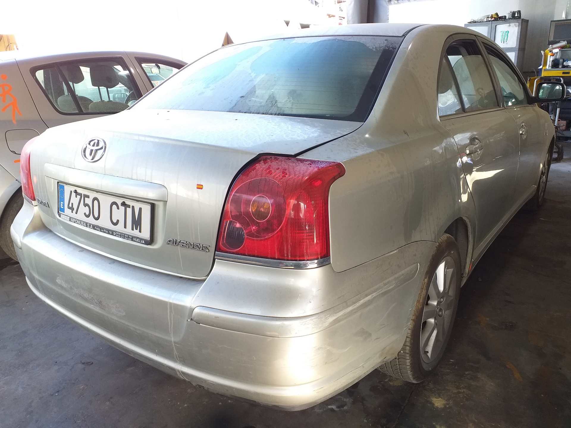 TOYOTA Avensis 2 generation (2002-2009) Подрулевой переключатель 8465205170 18721604