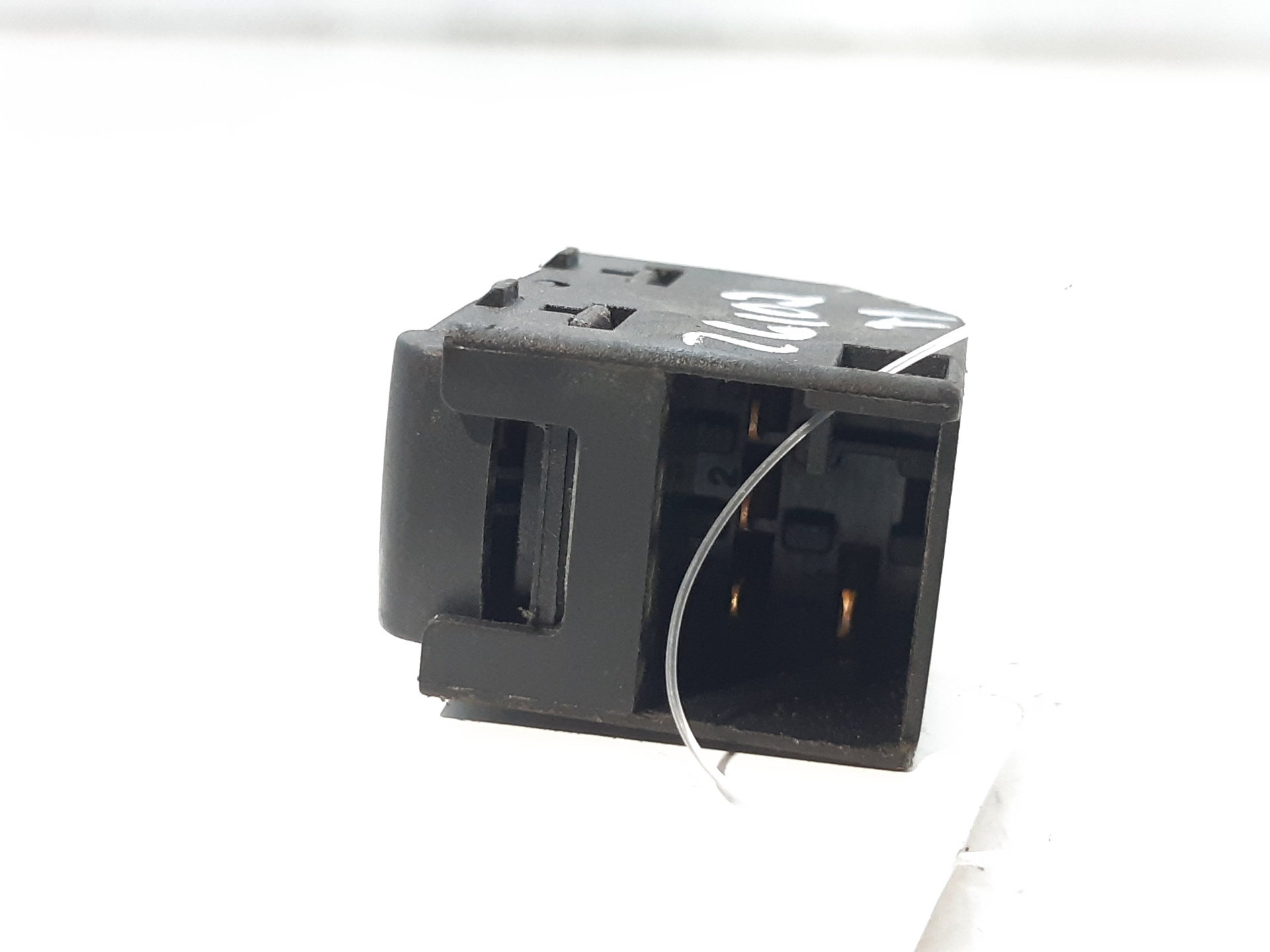 CADILLAC Octavia 1 generation (1996-2010) Rear Right Door Window Control Switch 3B0959855 18782274