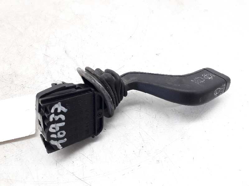 OPEL Astra H (2004-2014) Interrupteur de manette d'essuie-glace 90243395 22070056