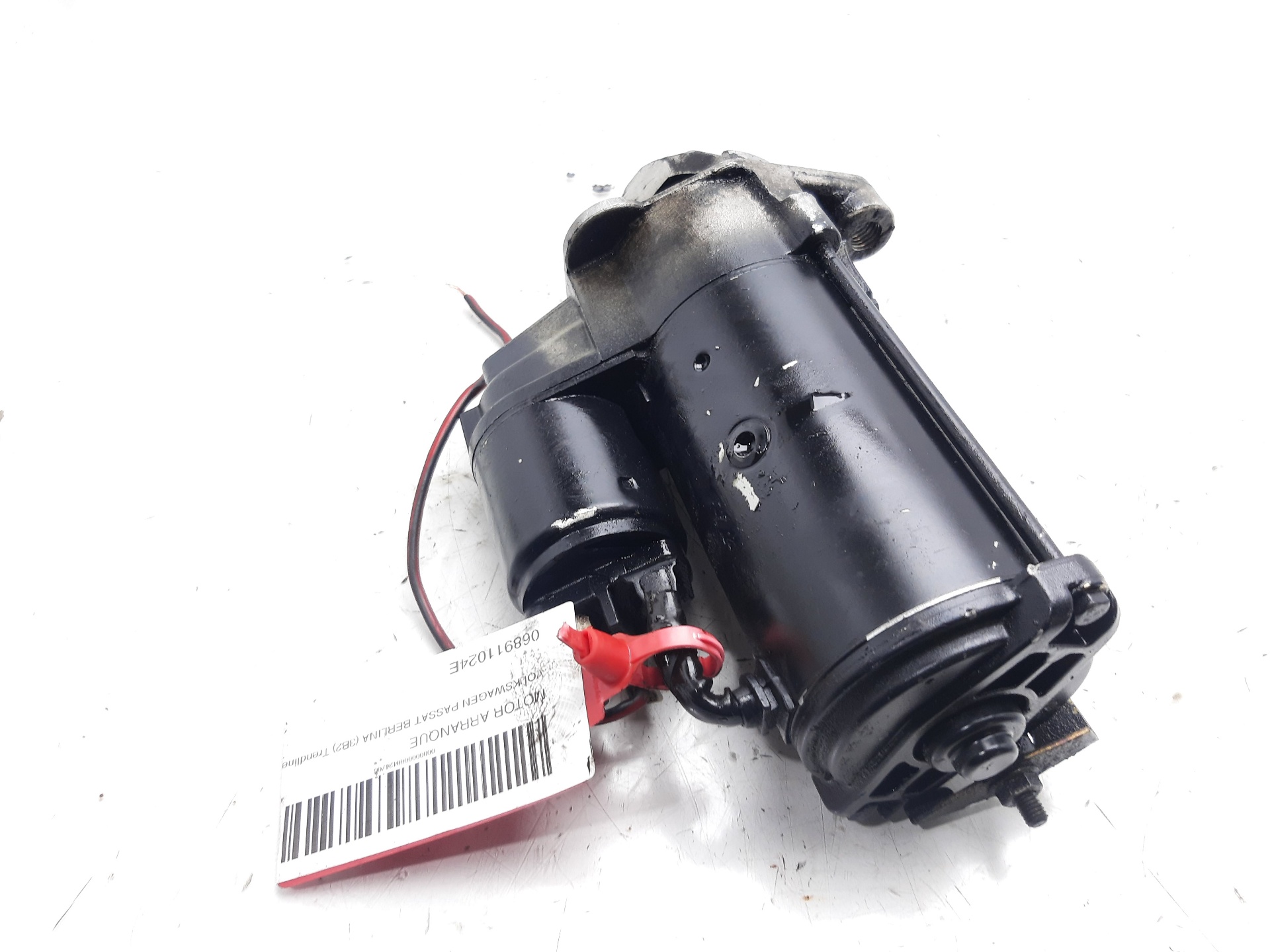 VOLKSWAGEN Passat B5 (1996-2005) Starter auto 068911024E 22541961