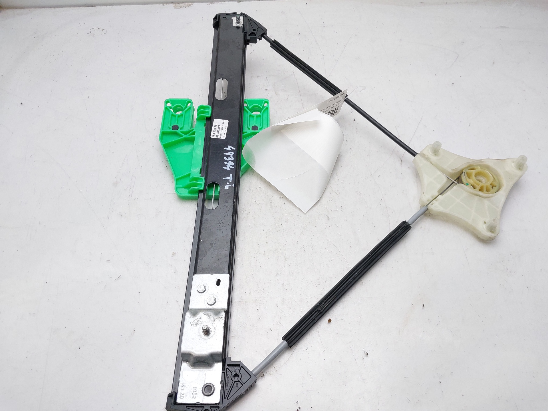 SEAT Alhambra 2 generation (2010-2021) Віконний підйомник лівої задньої двері 5FA839461 22484981