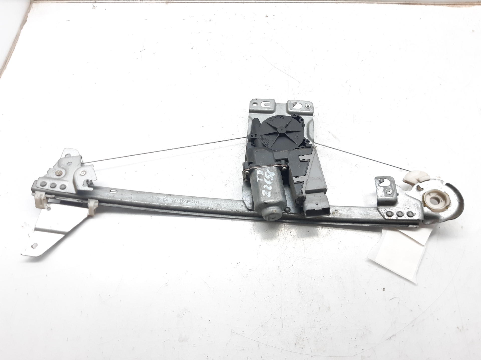 PEUGEOT 307 1 generation (2001-2008) Rear Right Door Window Regulator 965988 18715996