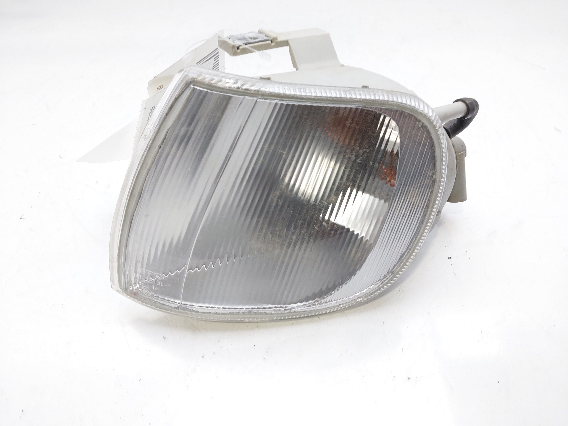 VAUXHALL Polo 3 generation (1994-2002) Front left turn light 6N0953049C 23710471