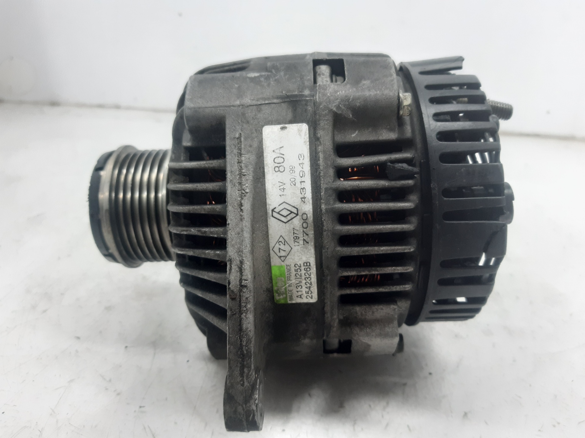 RENAULT Megane 1 generation (1995-2003) Alternator 7700431943 24017885