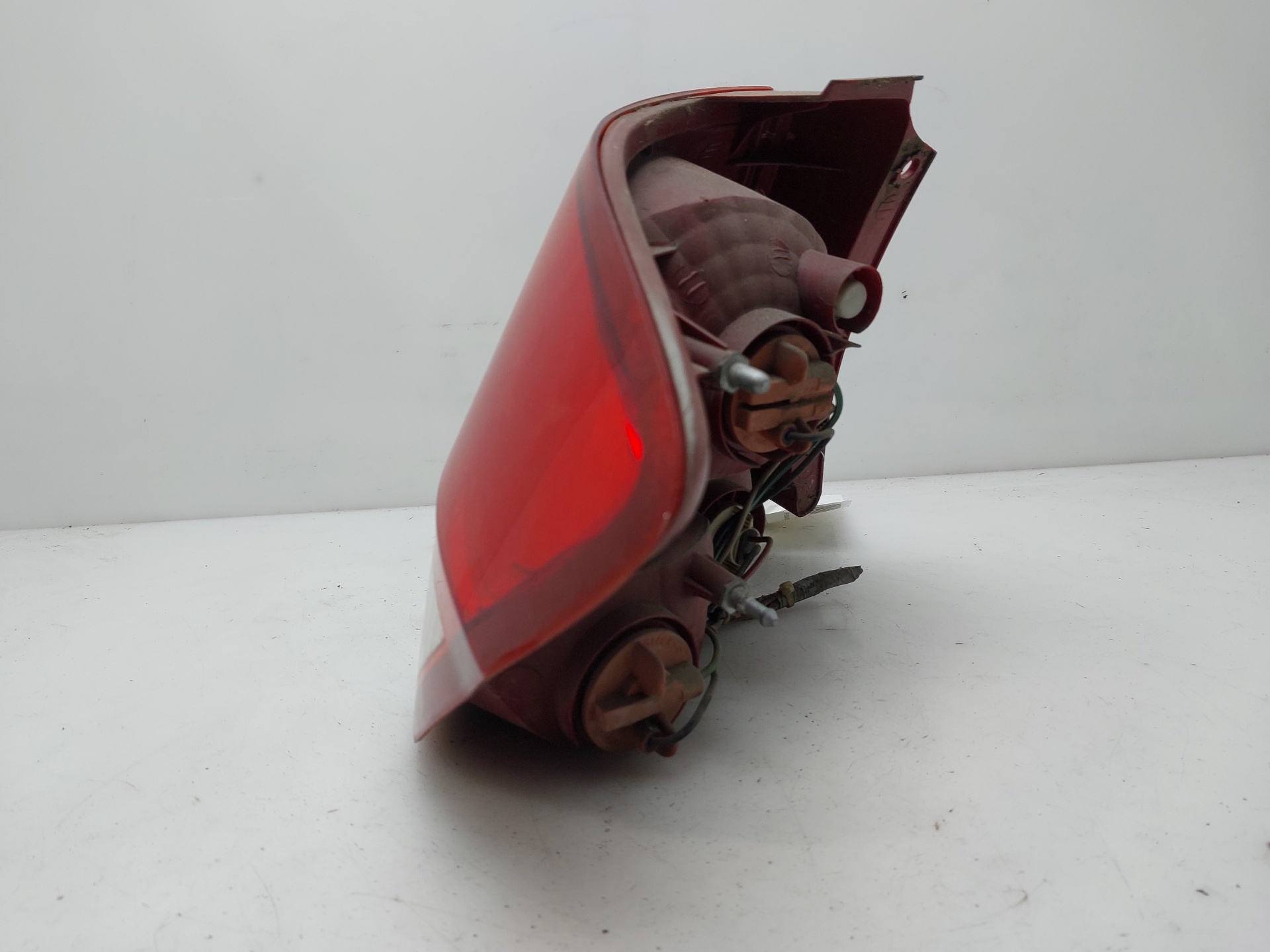 DODGE Rear Right Taillight Lamp 924021C5XX 25793350