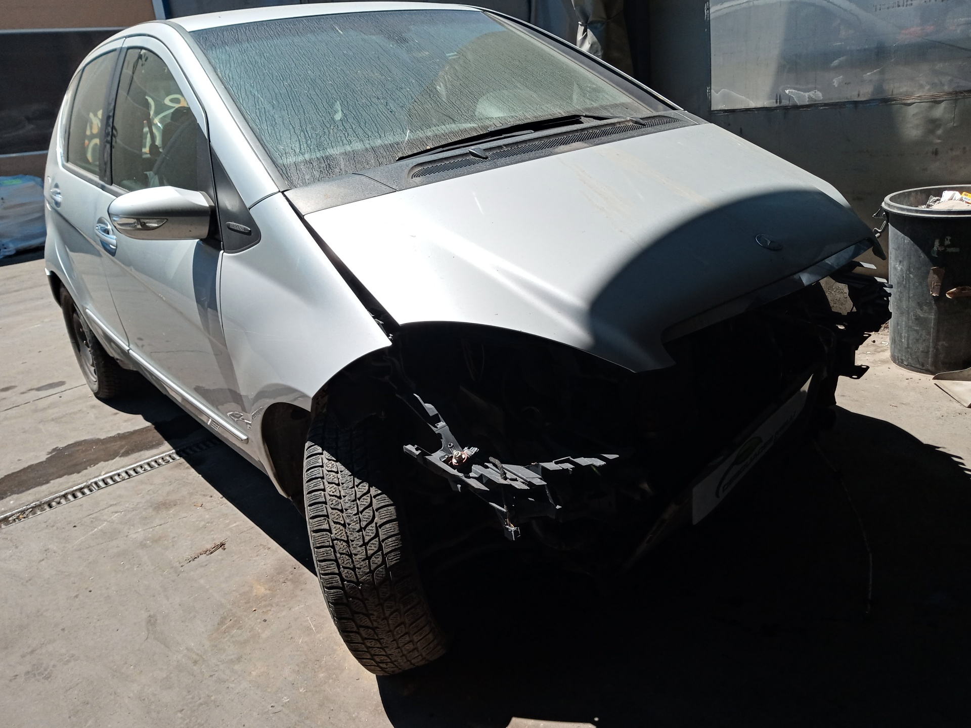 MERCEDES-BENZ A-Class W169 (2004-2012) Моторчик стеклоподъемника задней левой двери A1698201942 18693024