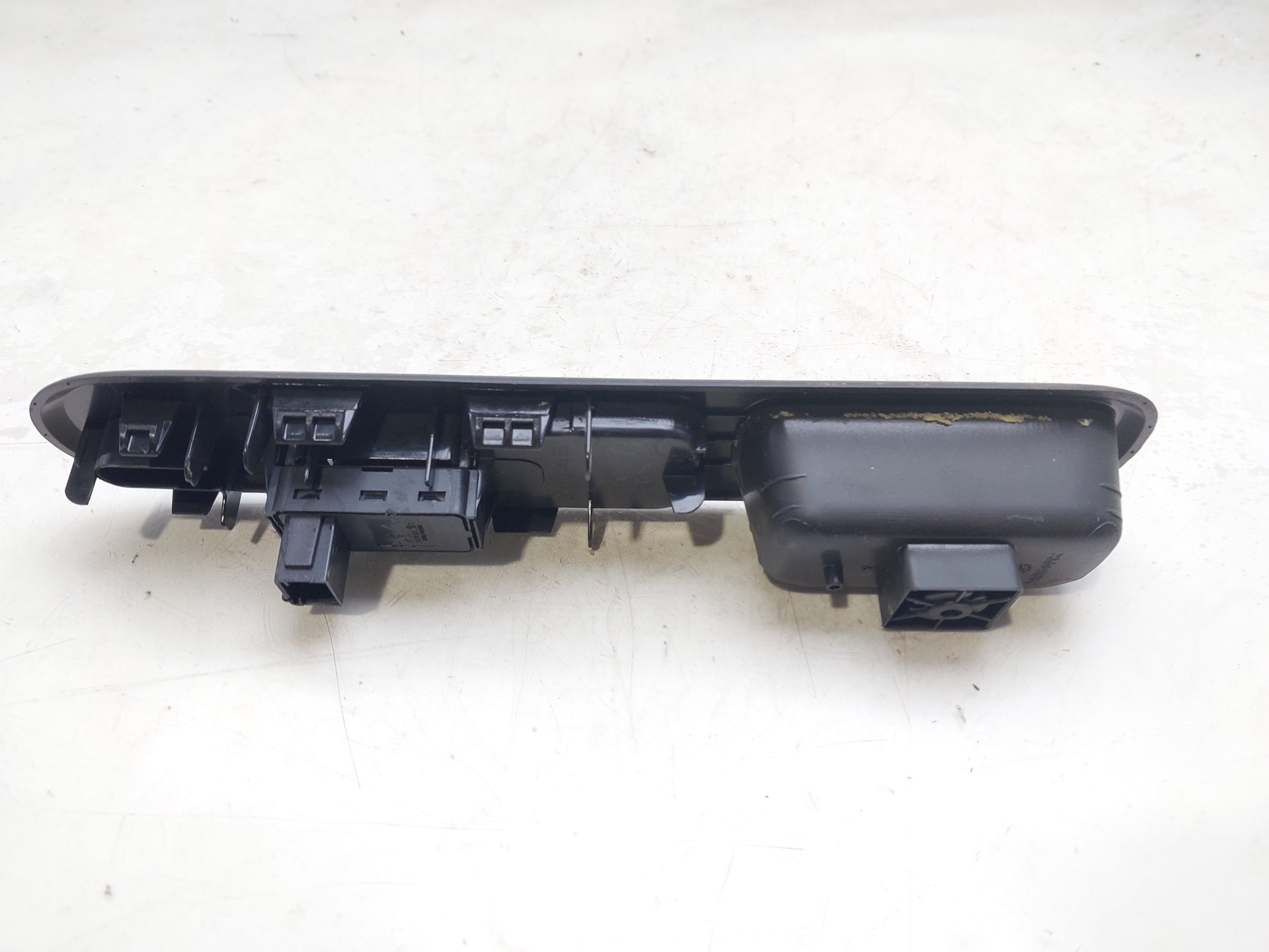 PEUGEOT 5008 1 generation (2009-2016) Front Right Door Window Switch 96662297ZD 24833782