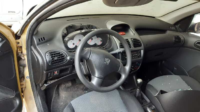 PEUGEOT 206 1 generation (1998-2009) Forreste venstre dør indvendige håndtagsramme 9623698477 22559726