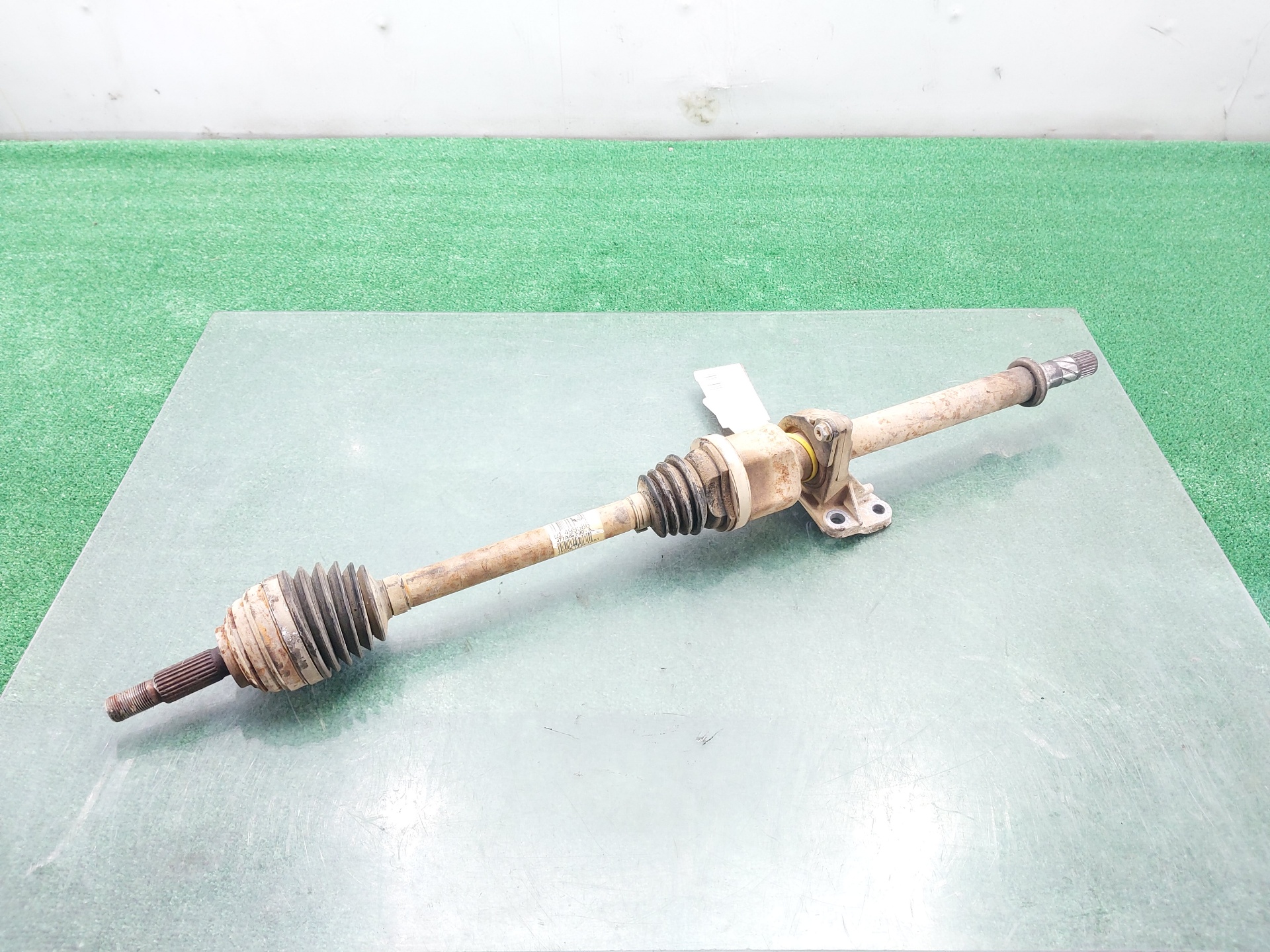 CHEVROLET Clio 3 generation (2005-2012) Front Right Driveshaft 8200499586 23017756