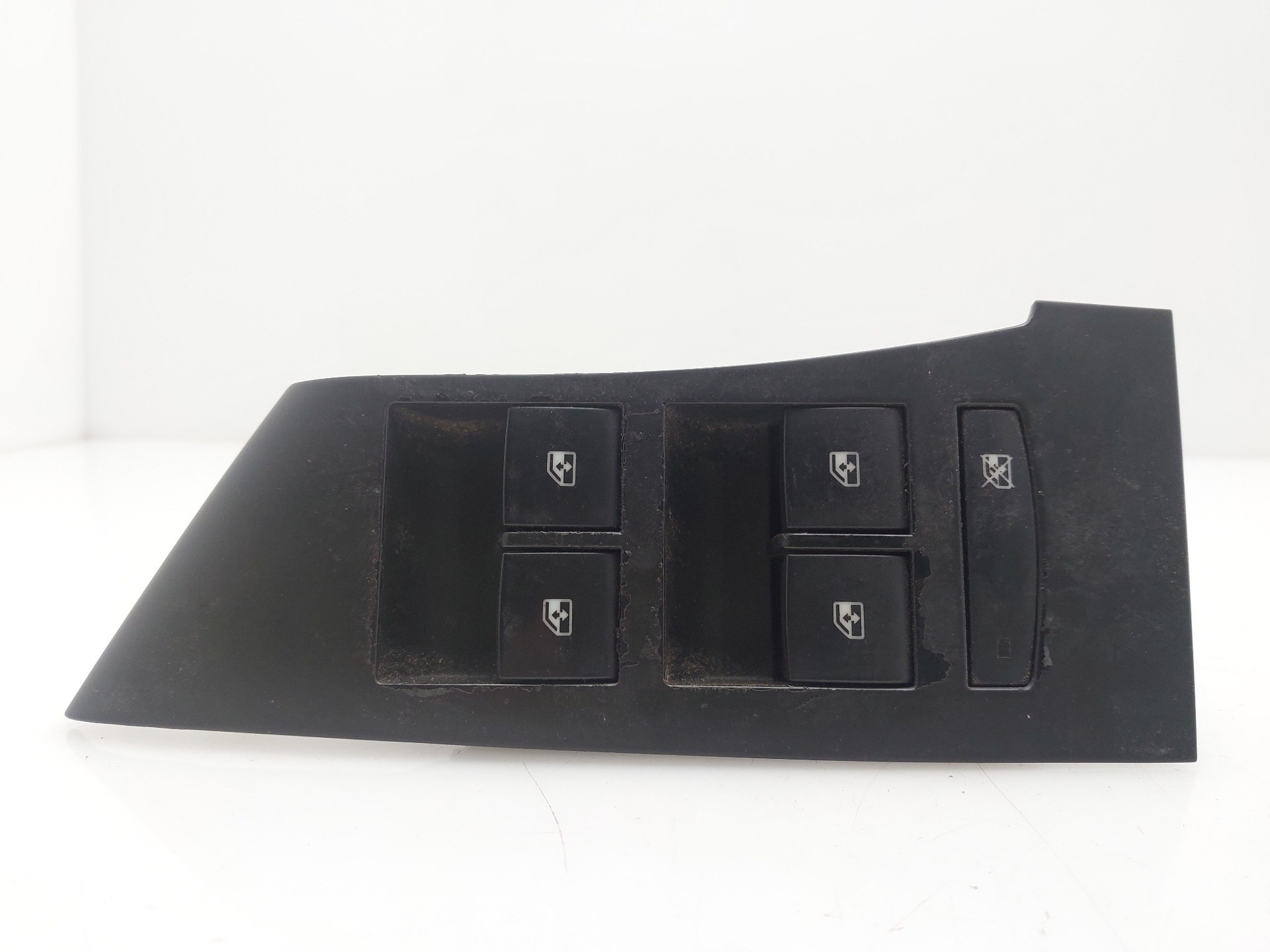 OPEL Astra J (2009-2020) Front Left Door Window Switch 13305011 23141213