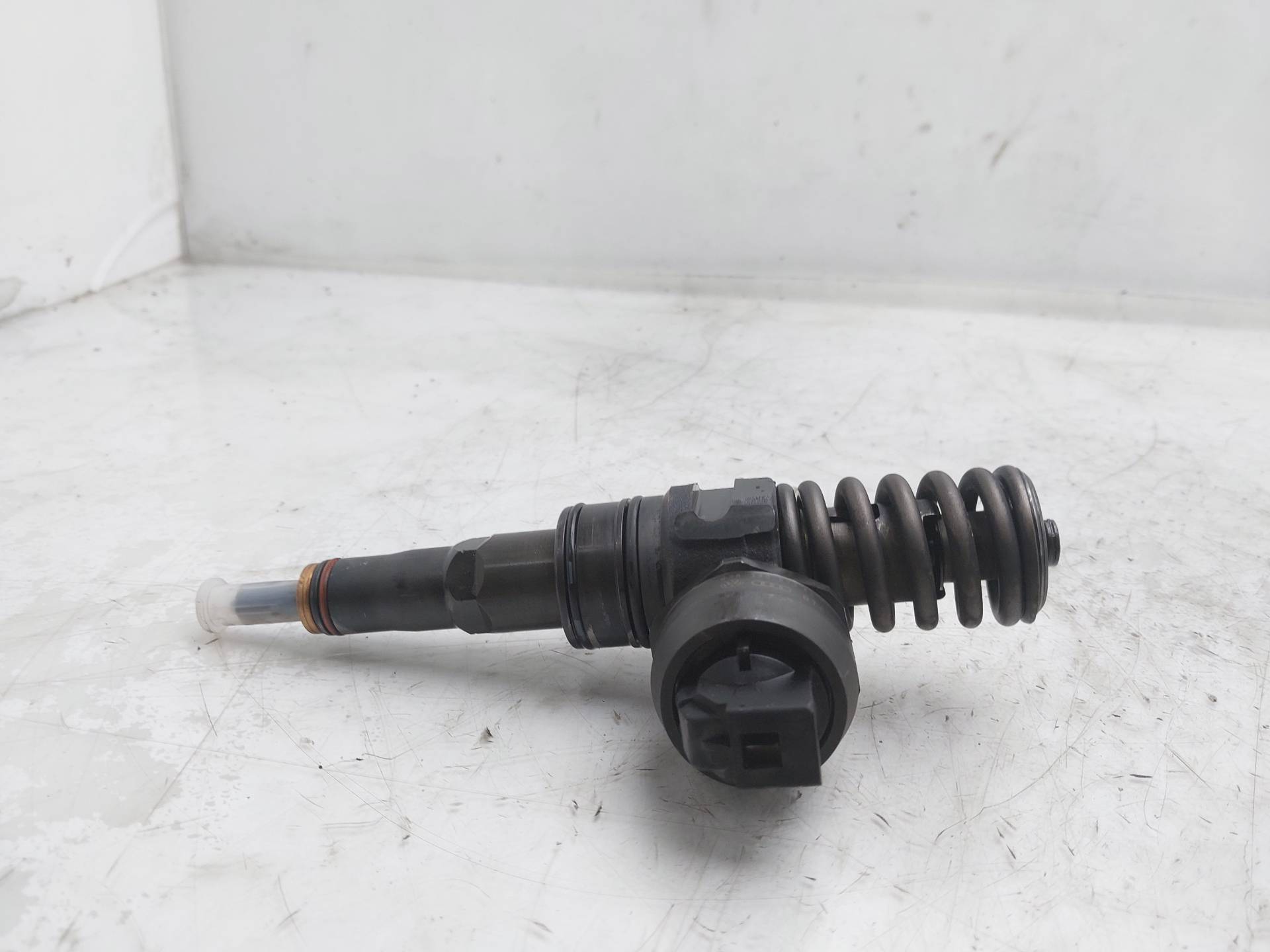 SEAT Ibiza 3 generation (2002-2008) Fuel Injector 038130073AG 25295791