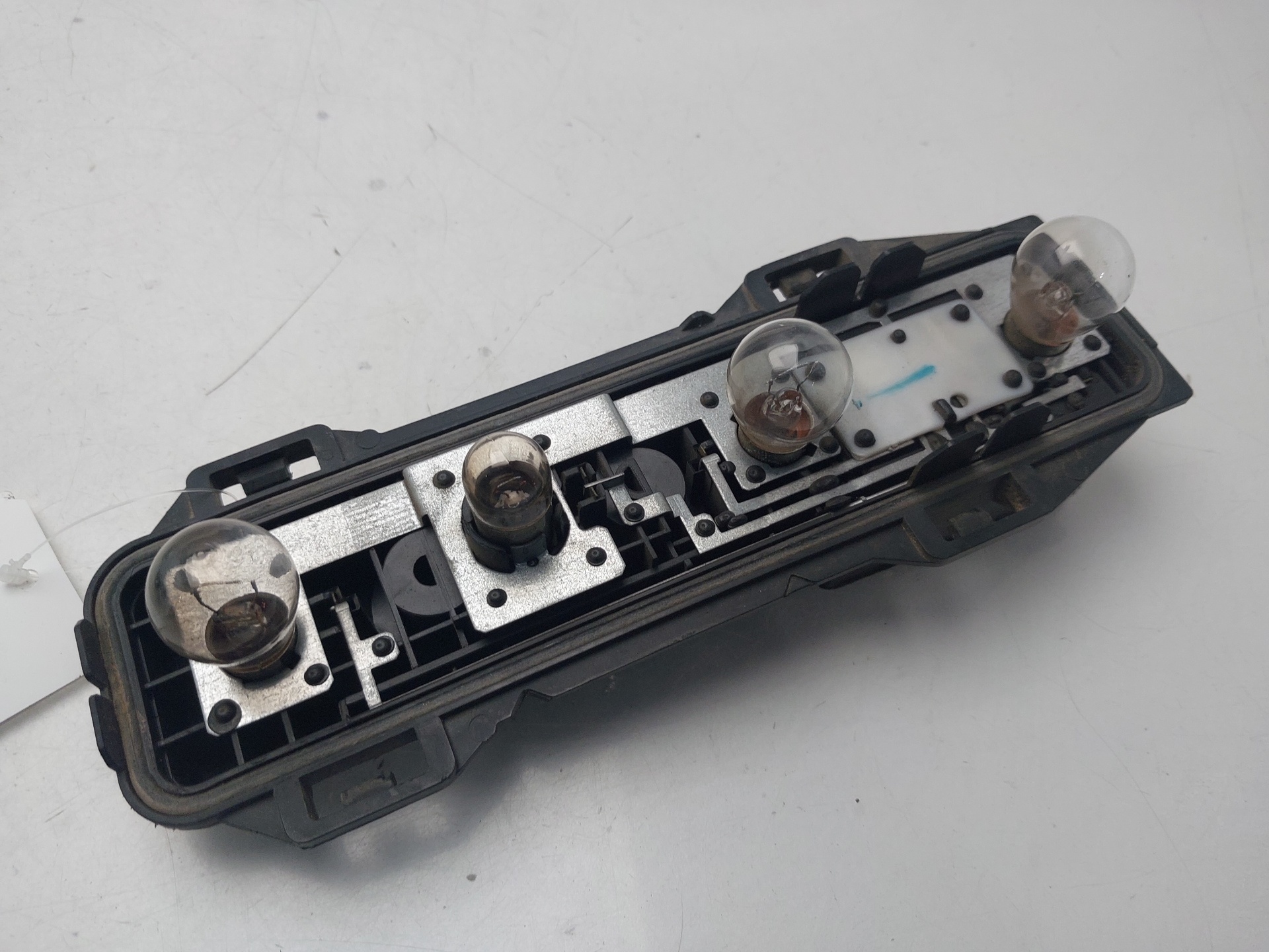 Portalámparas RHY 89026938 de Peugeot 307 break (3e) 2002-2008 con 163403 km