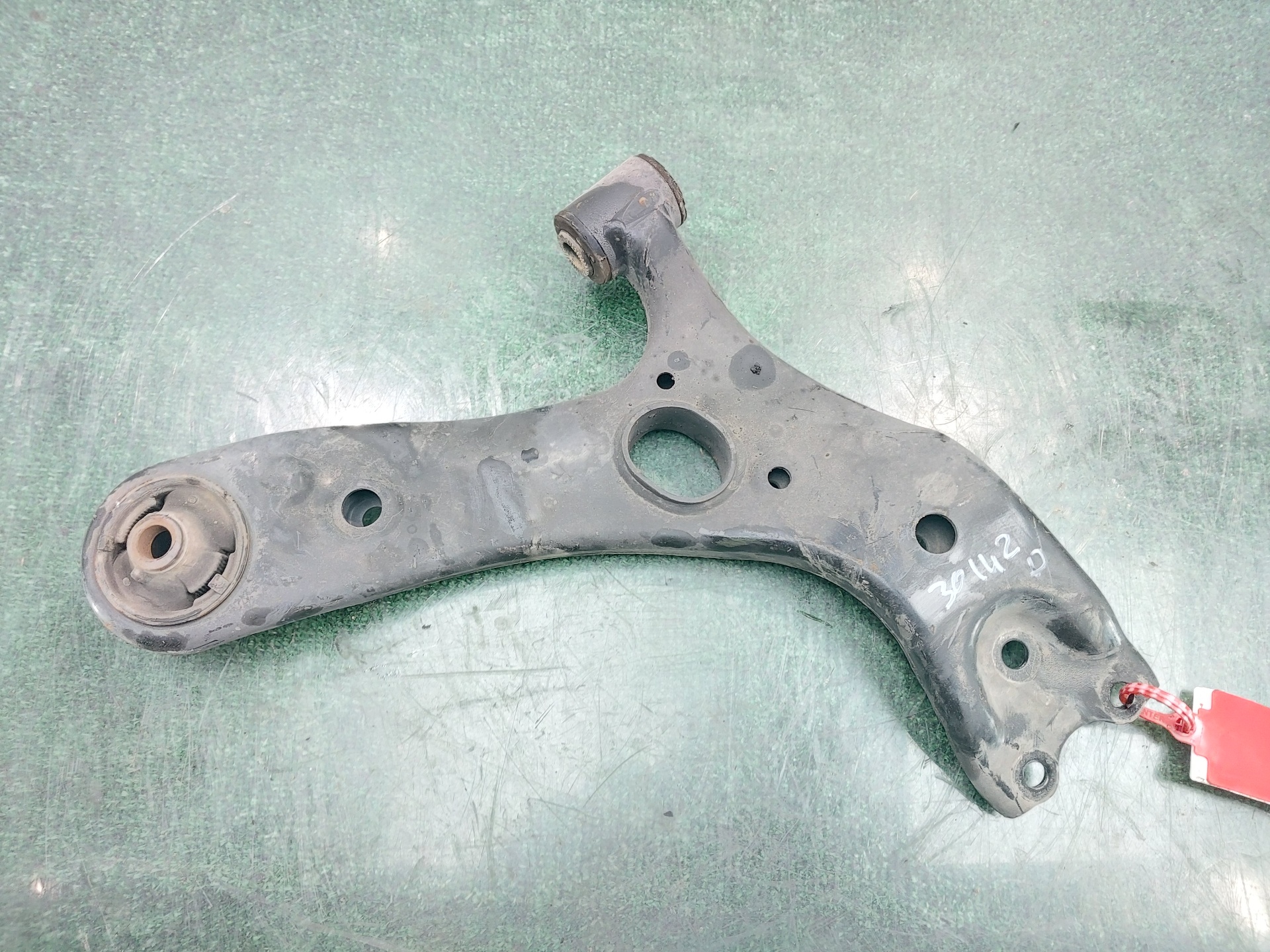 TOYOTA Auris 2 generation (2012-2015) Front Right Arm 4806802130 22490920
