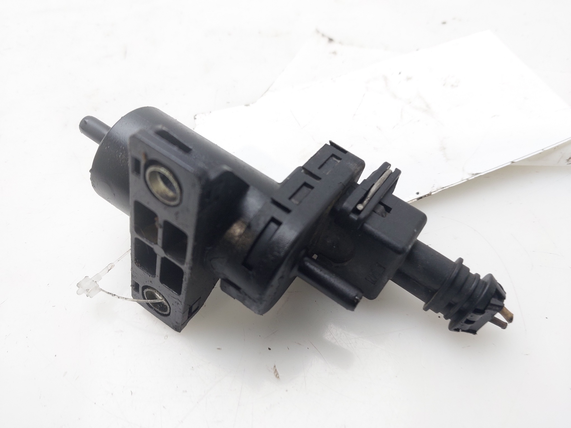 RENAULT Laguna 3 generation (2007-2015) Solenoidiventtiili 8200762597 24537258