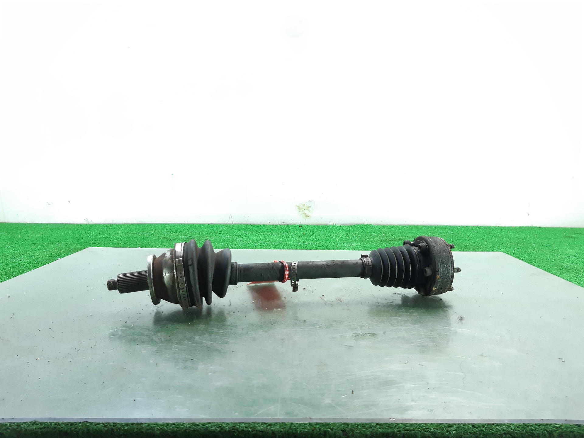 SEAT Cordoba 2 generation (1999-2009) Front Left Driveshaft 6Q0407272BD 22285309