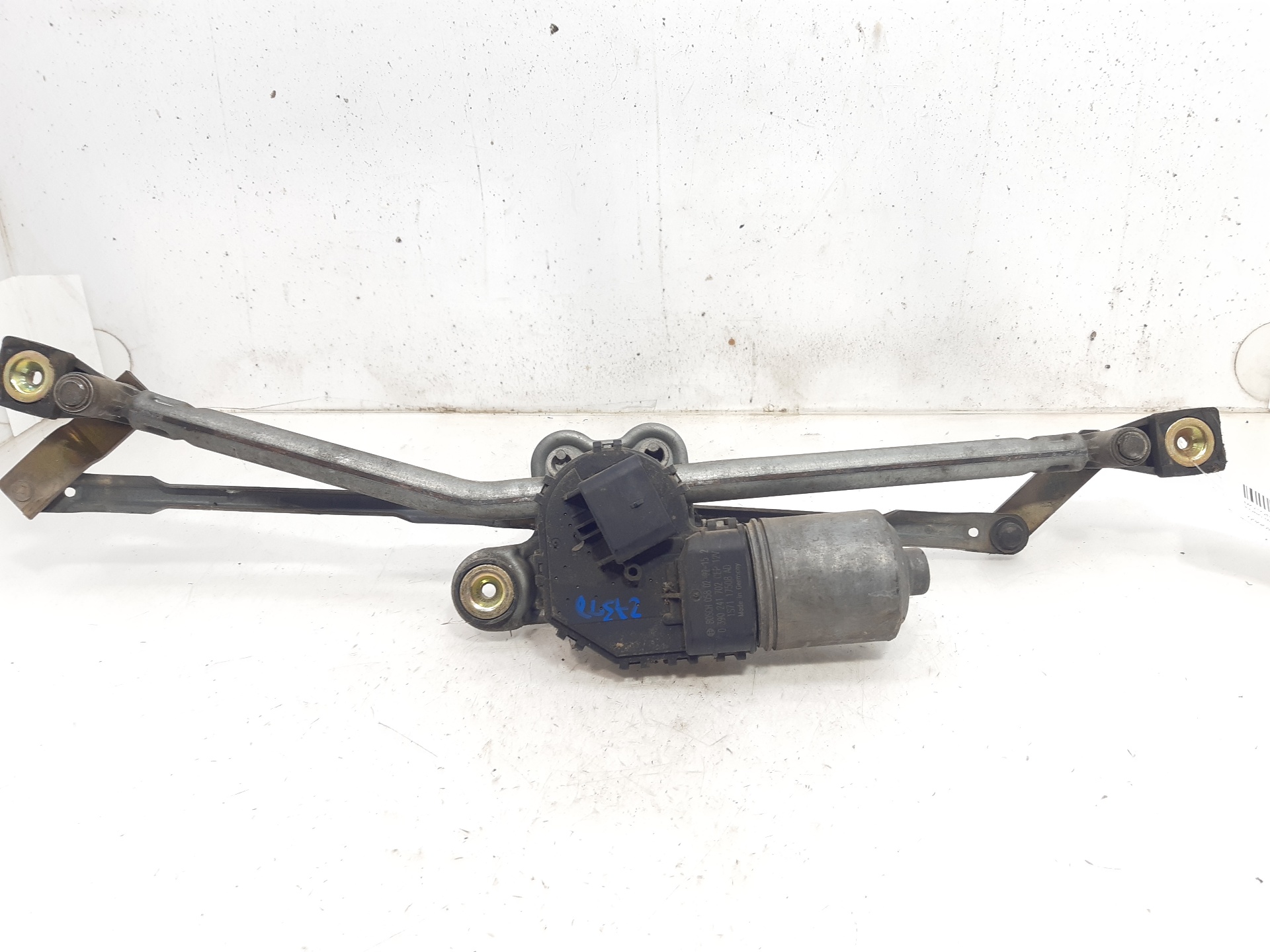 FORD Mondeo 3 generation (2000-2007) Front Windshield Wiper Mechanism 0390241702 21693352