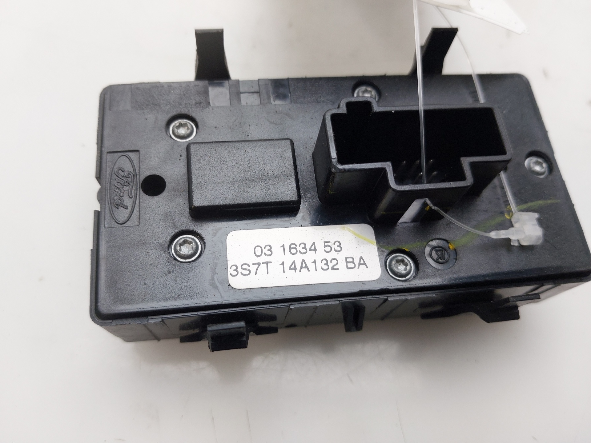 FORD Mondeo 3 generation (2000-2007) Front Left Door Window Switch 3S7T14A132BA 24759317