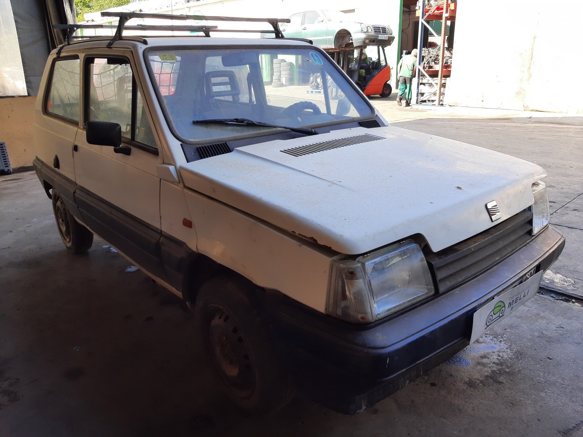 SEAT Uno 1 generation (1983-1995) Muut sisäosat SE028521440A 18809475