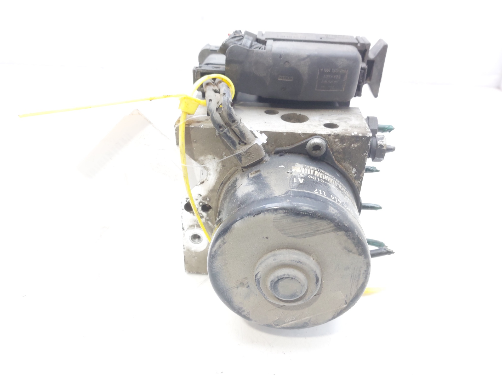 SEAT Ibiza 2 generation (1993-2002) ABS Pump 6X0614117 23013628