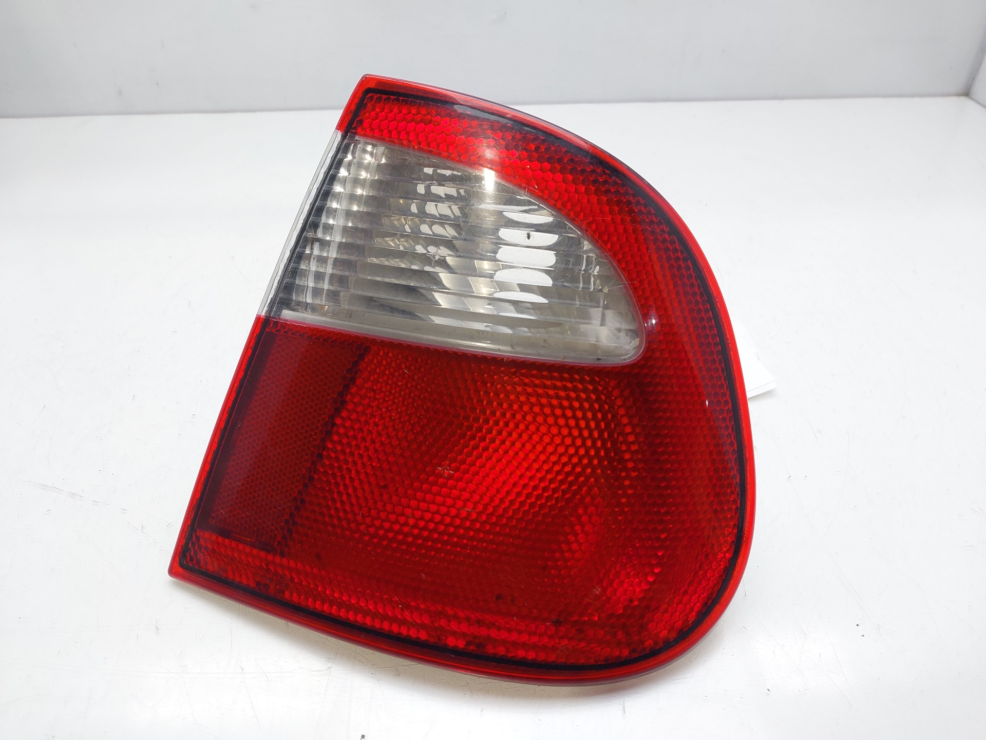 SEAT Ibiza 2 generation (1993-2002) Rear Right Taillight Lamp 6K5945096G 22342016