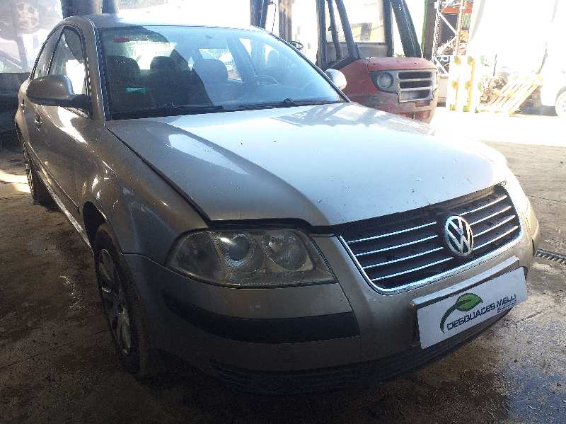 VOLKSWAGEN Passat B5 (1996-2005) Наружная ручка передней правой двери 3B0837207G 22043600