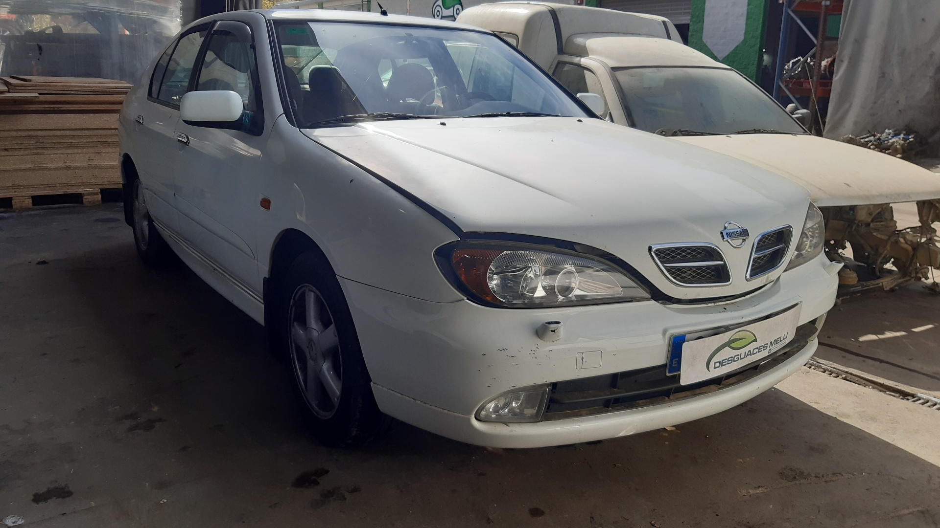 NISSAN Primera P11 (1996-2002) Bal első ajtó ablakemelője 807019F500 24932449