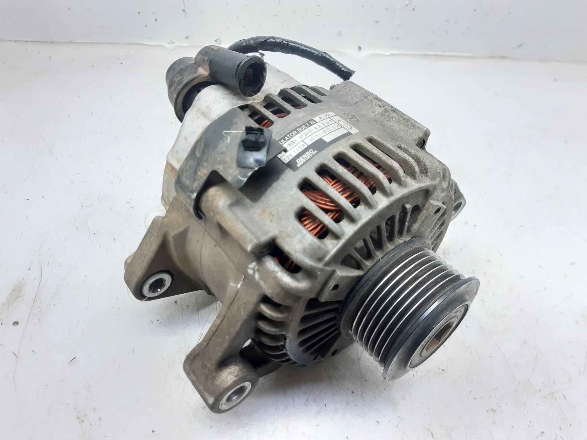 KIA Sorento 1 generation (2002-2011) Alternator 373004A300 22301519