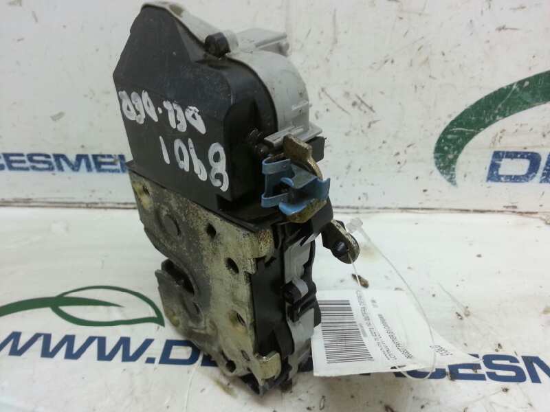 PEUGEOT Partner 1 generation (1996-2012) Front Right Door Lock 9136J6 20166653