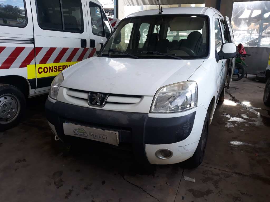 PEUGEOT Partner 1 generation (1996-2012) Egyéb alkatrész 9645964780A 24883119