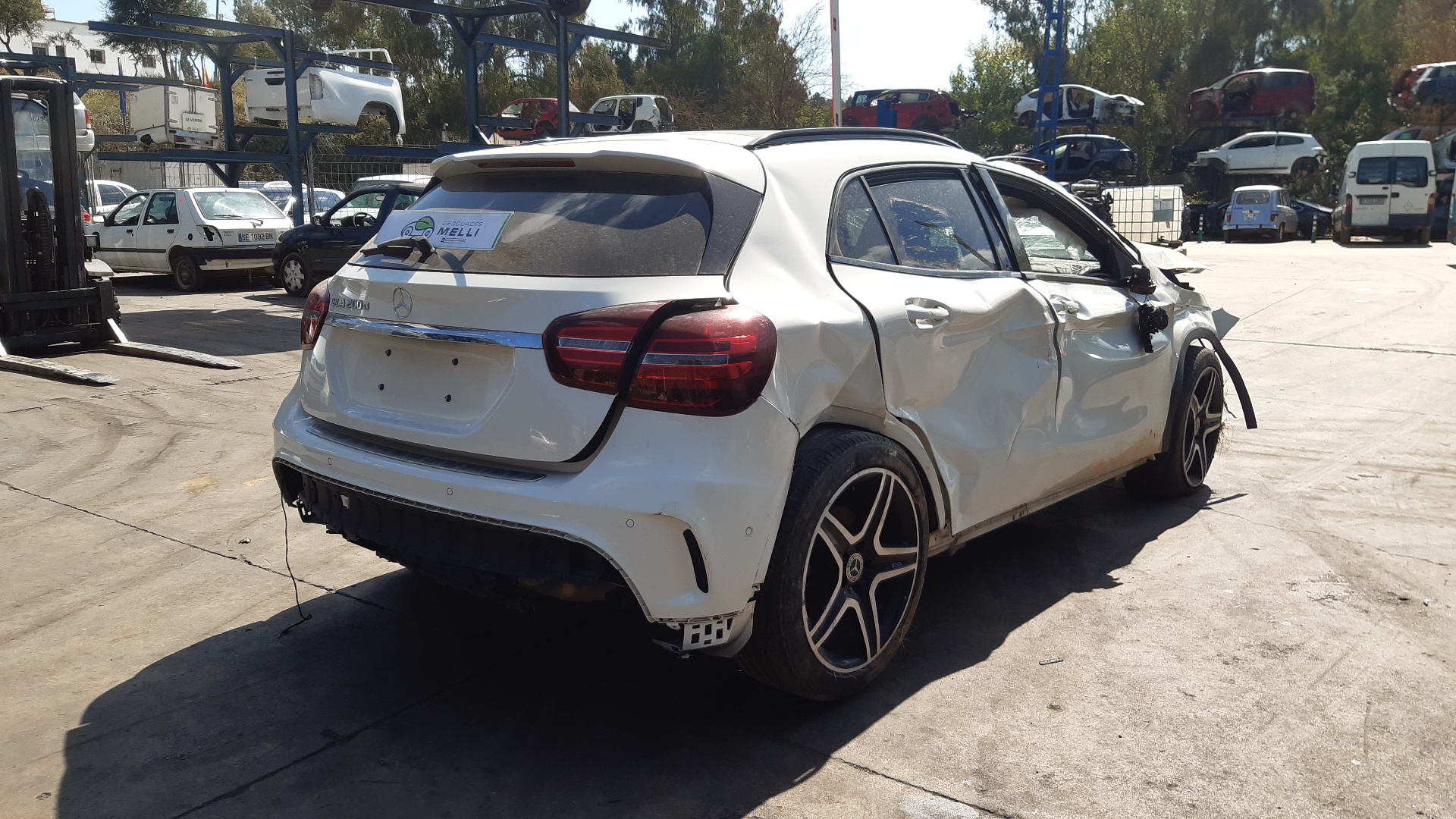 MERCEDES-BENZ GLA-Class X156 (2013-2020) Педал на спирачката A2469050451 18739476